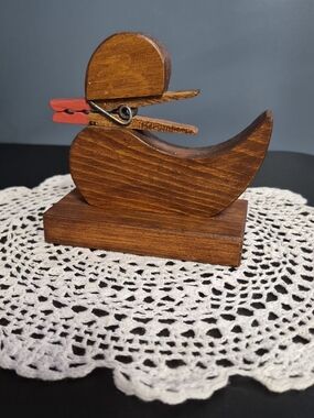 Vintage Wooden Duck Clothespin Memo Holder